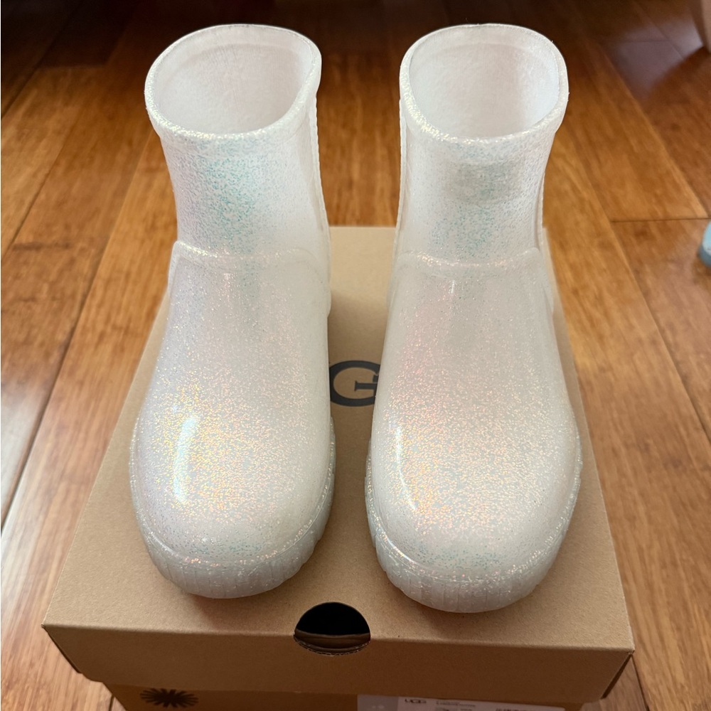 UGG kids Glitter Rain Boots